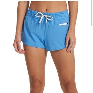 Vuori Clementine shorts NWOT size XL